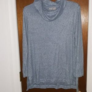 Chicos zenergy Lightweight cowneck sweater